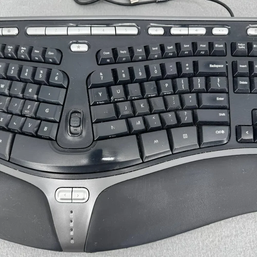 Microsoft Natural Ergonomic Keyboard 4000 v1.0 Model KU-0462 USB Tested